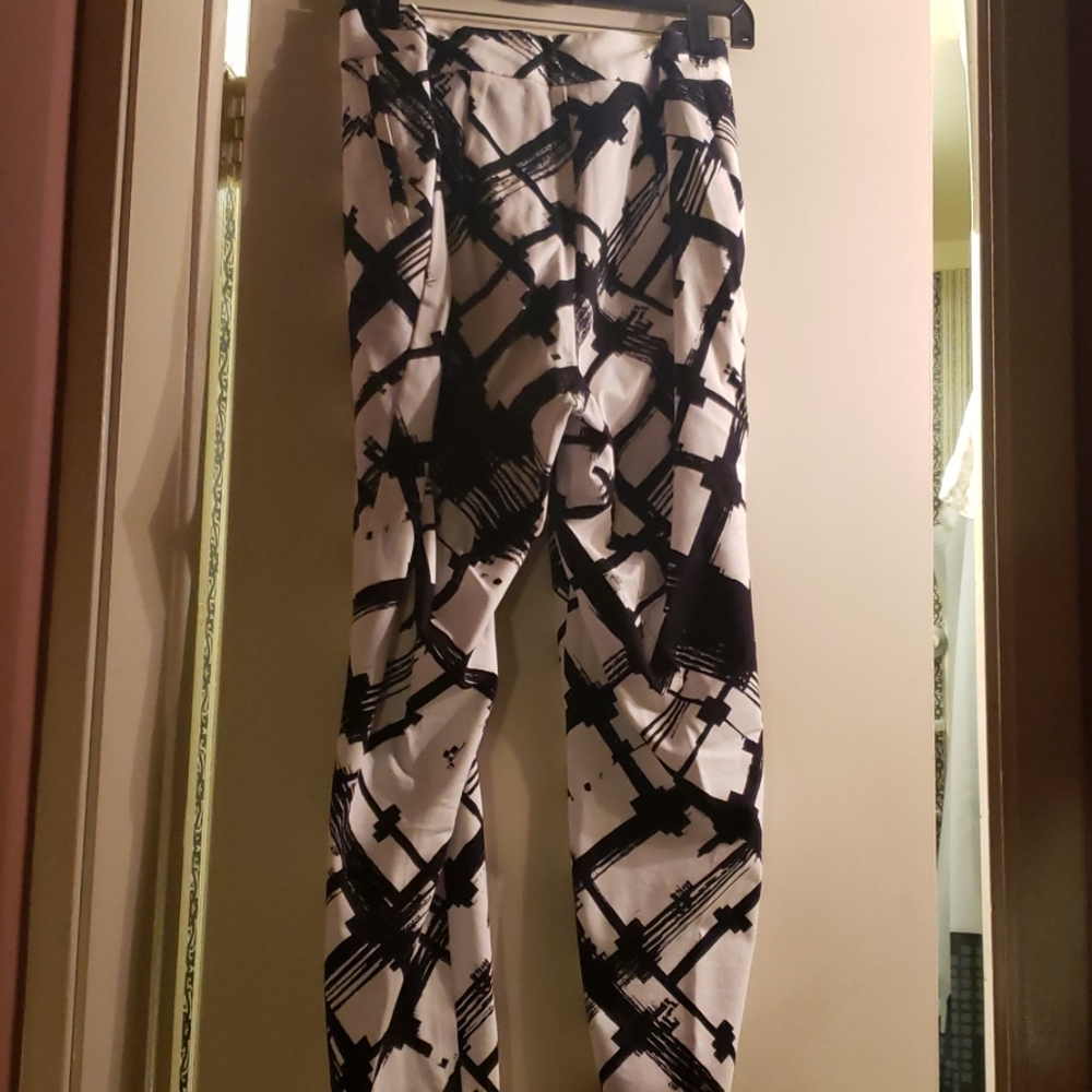 Ankle pants